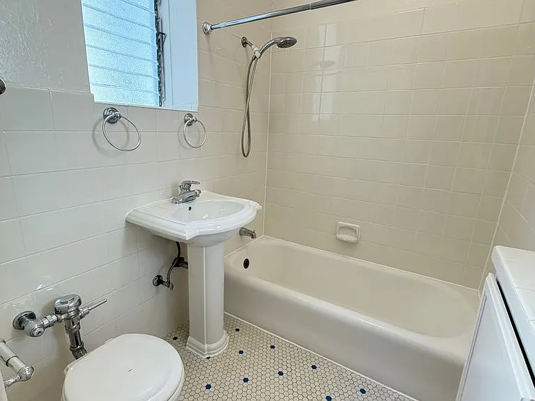 2065 California St #7061R — Photo 22