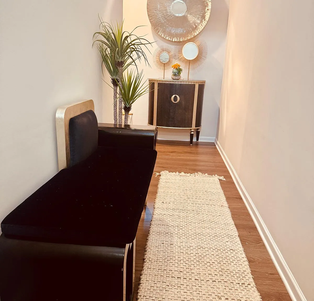 4 bed, 3.5 bath, 2450 sqft, $3,200 — Photo 4