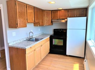 23 Pine St APT 1, Biddeford, ME 04005