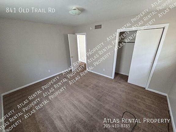 4th image of 841 Old Trail Rd