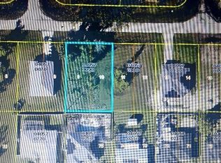 2724 NW 11th Ter, Cape Coral, FL 33993