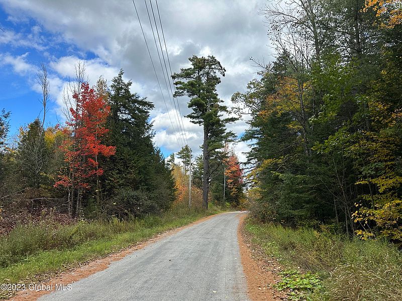 4th image of L2 Lang Road