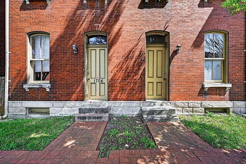 1st image of 1704 S Tucker Blvd APT B