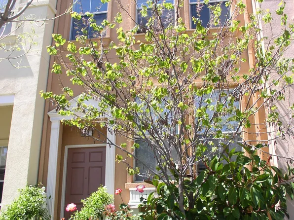 110 Pacchetti Way, Mountain View, CA 94040
