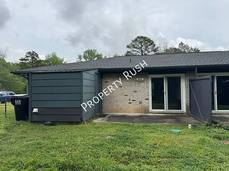 8740 Millard Lee Ln #8740 — Photo 20