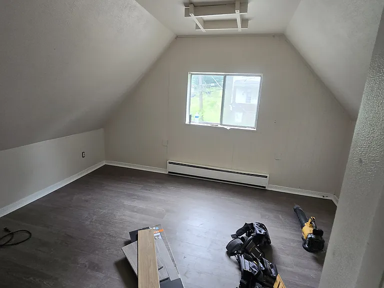 2723 Sacramento Ave — Photo 4