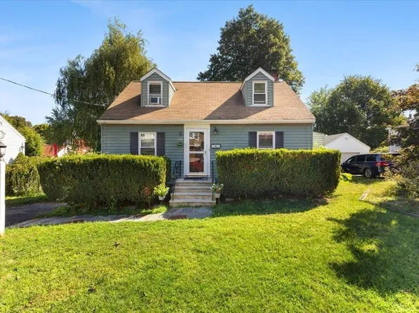 293 Shaw St, Braintree, MA 02184