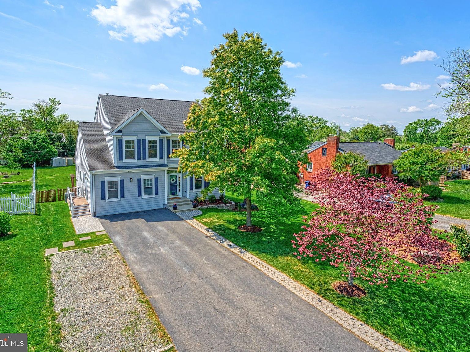 43487 Valleyvista Ln, Chantilly, VA 20152 Zillow