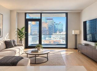 Greene, Long Island City, NY 11101