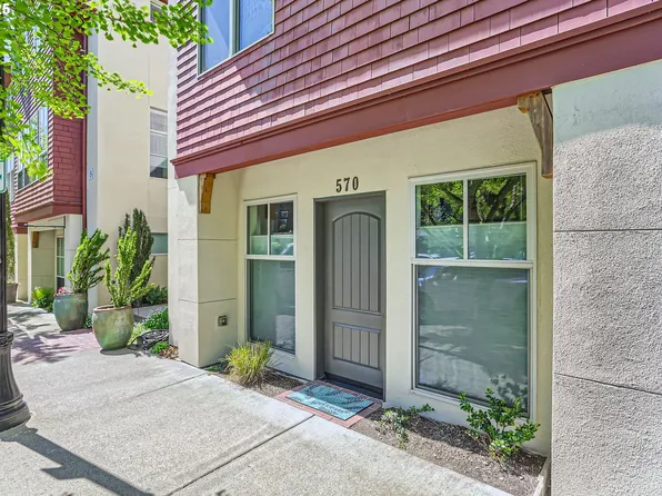 570 2nd St Unit 2, Lake Oswego, OR 97034