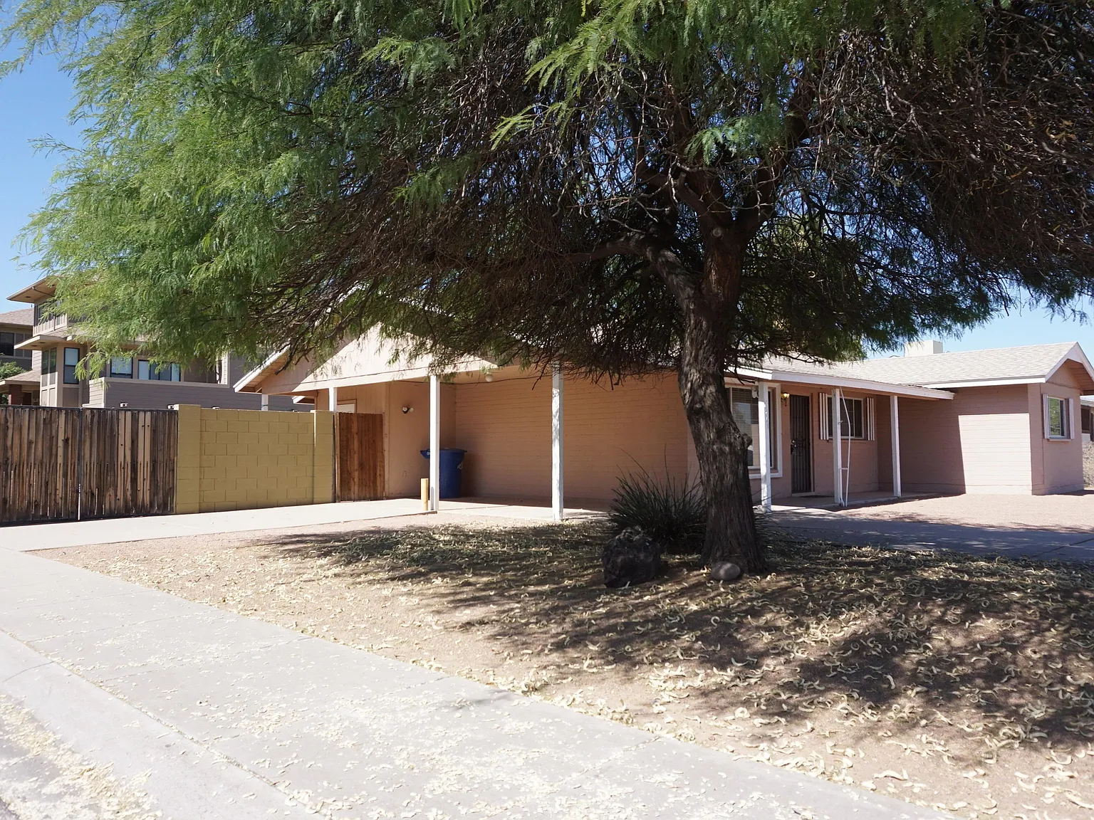 4 bed, 2.0 bath, 1538 sqft, $3,600 — Photo 3