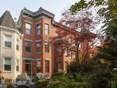 814 Massachusetts Ave NE, Washington, DC, 20002