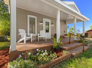 4462 Wallaker Rd, Benzonia, MI 49616