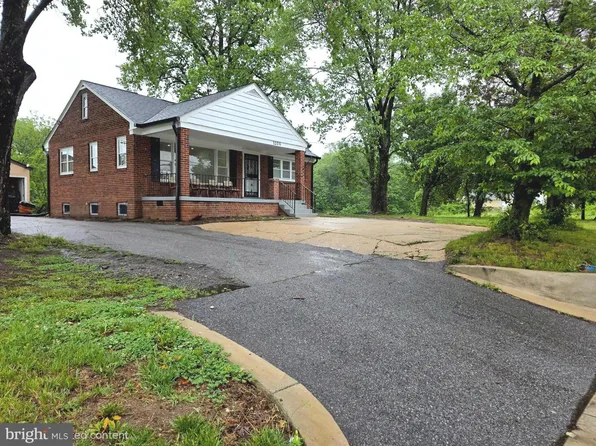 2206 Brinkley Rd, Fort Washington, MD 20744