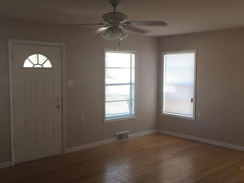 1st image of 2207 W Twohig Ave