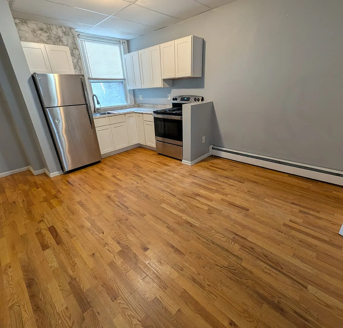 1 bed, $1,595 — Photo 1