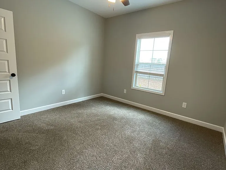 302 Thornbird Loop — Photo 11