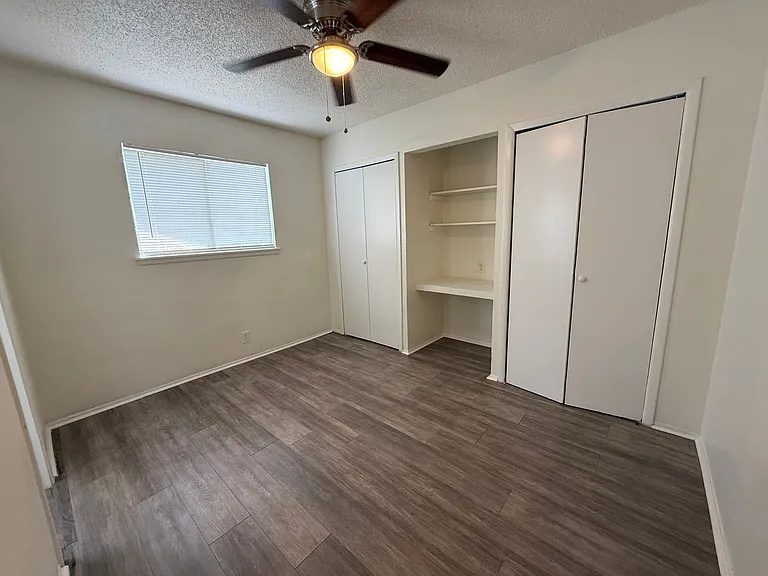 2307 Lake Louise Dr — Photo 5