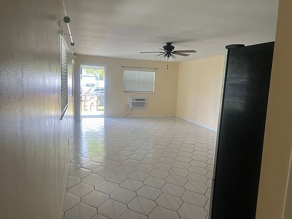 2nd image of 142 Toluca Dr