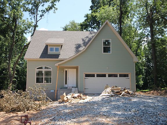 2nd image of 298 Conrad Dr