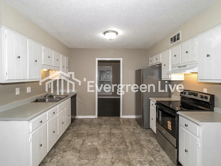 3809 Chablis Cv — Photo 6