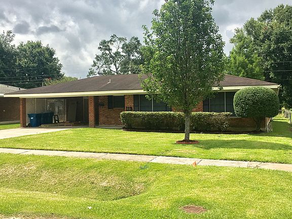 4th image of 119 Patricia Ann Pl
