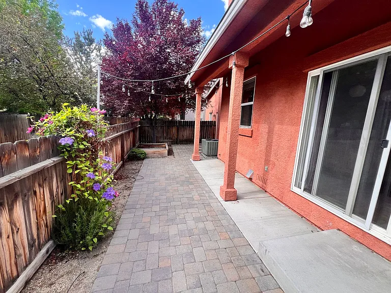1048 Peach Blossom Way — Photo 18