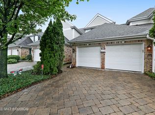 306 Reserve Cir, Clarendon Hills, IL 60514