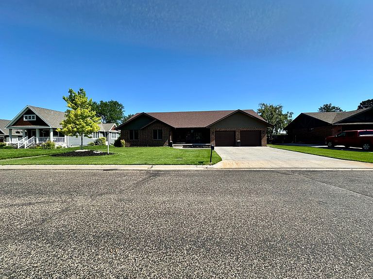 Listing photo 4