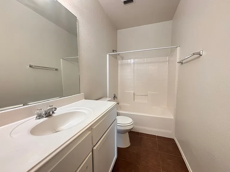 7508 Lazy Spur Blvd — Photo 11