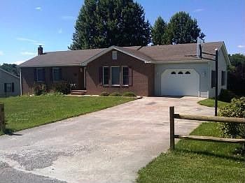 1st image of 30 Kays Dr