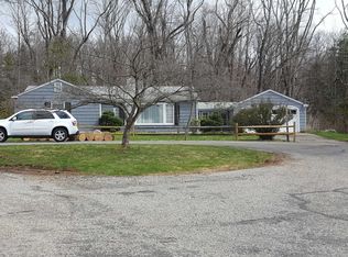 8 Orchard Dr, New Vernon, NJ 07976