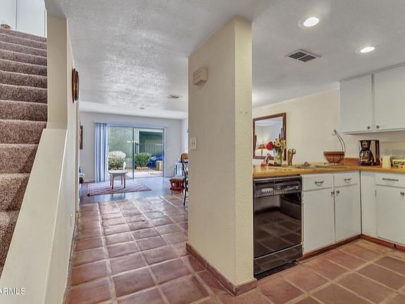 5th image of 122 S Hardy Dr APT 29