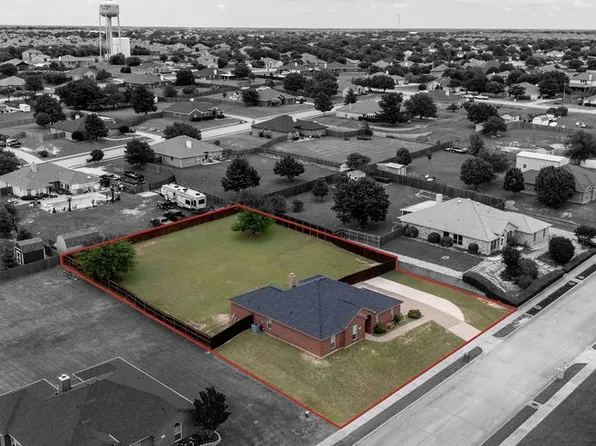 1551 Whiterock Dr, Midlothian, TX 76065