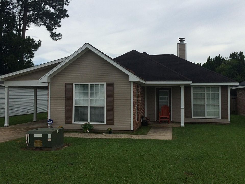 1st image of 407 Pine Valley Dr