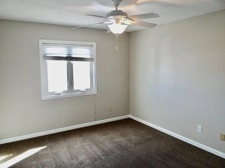 200 Deer Creek Rd #F — Photo 8