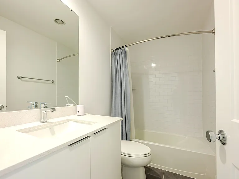 4450 Joseph Pl NE — Photo 25