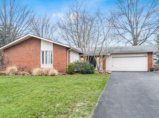 1002 Clubview Blvd S, Columbus, OH 43235