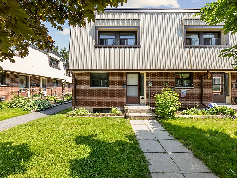 1100 Hilliard St — Photo 15