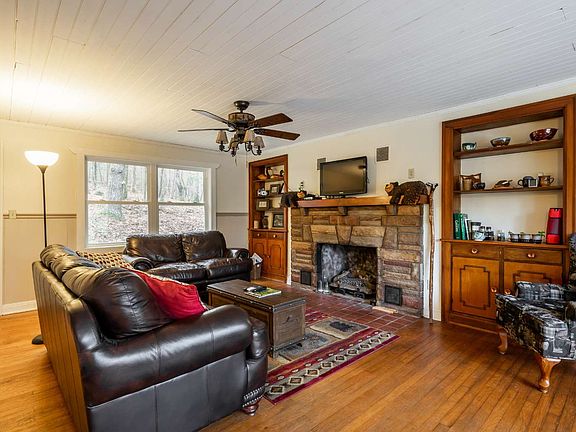 5th image of 9461 N Georgia Ave #52