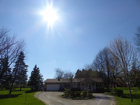 2nd image of 803 N Airport Dr