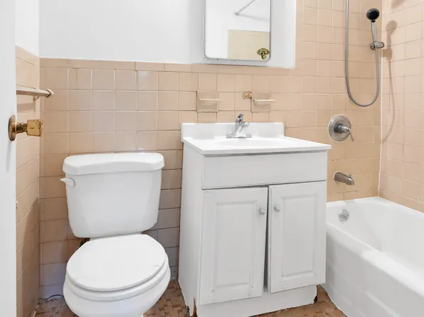 2928 West Fifth Street image 18 of 21