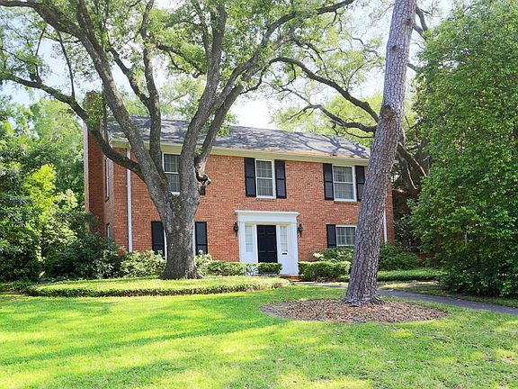 2nd image of 3725 Del Monte Dr