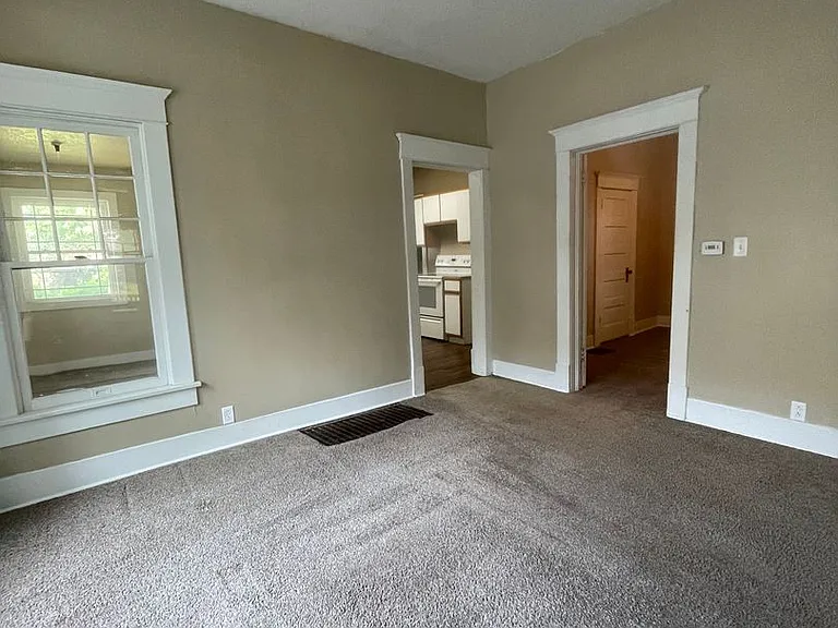 417 Constitution St — Photo 11