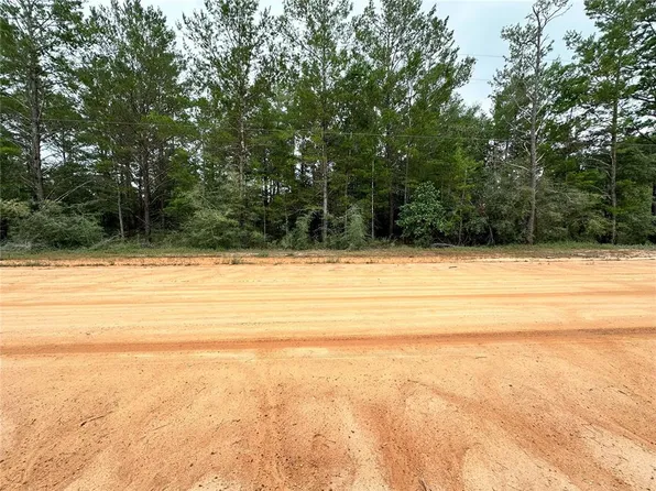 Meteyard Ln #9, Defuniak Springs, FL 32433