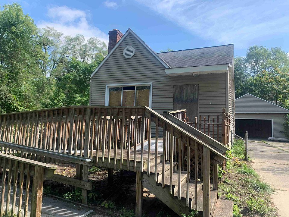 15854 Grayfield