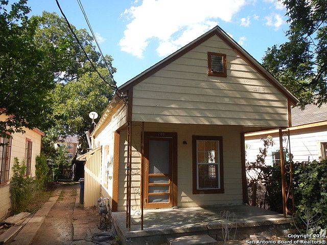 1st image of 209 Pendleton Ave