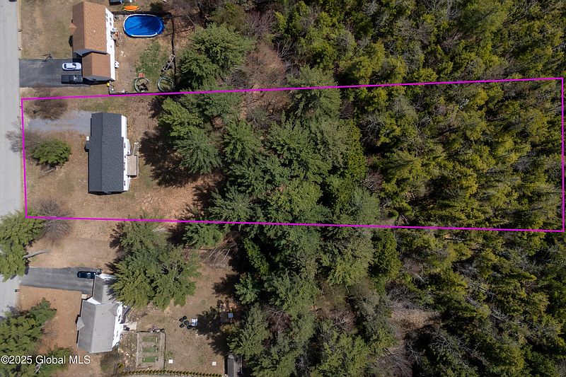 2nd image of 23 Locust Ridge Drive