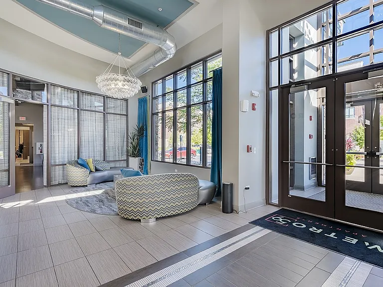 Metro 59 Apartments — Photo 24