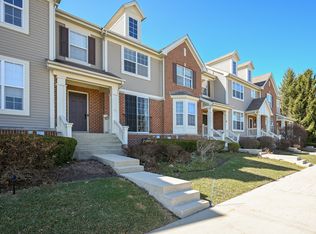 318 S Prospect Ave, Bartlett, IL 60103